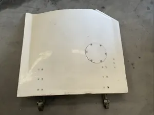 Cessna 310 RH Inboard Main Gear Door Assy P/N 0826002-201